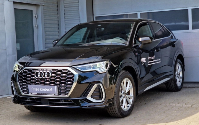 Audi Q3 cena 238900 przebieg: 8000, rok produkcji 2023 z Zbąszynek małe 781